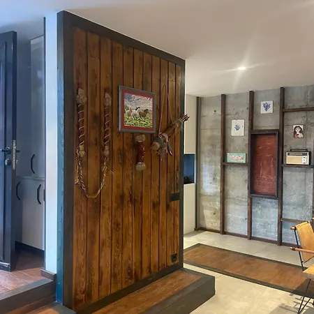 Akyarlarda Lueks Sueit Villa